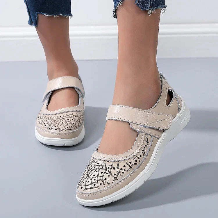 Simona – Weiße Leder Loafers Mit Komfortfußbett Für Damen