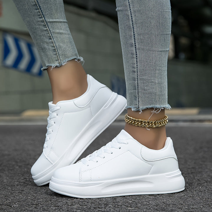Damen Saubere Weiße Sneaker | Klassischer Look | Bequem & Vielseitig