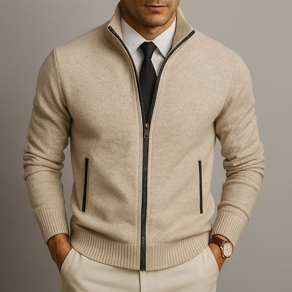 Cardigan en laine mérinos et coton pour homme, coupe structurée et lignes épurées