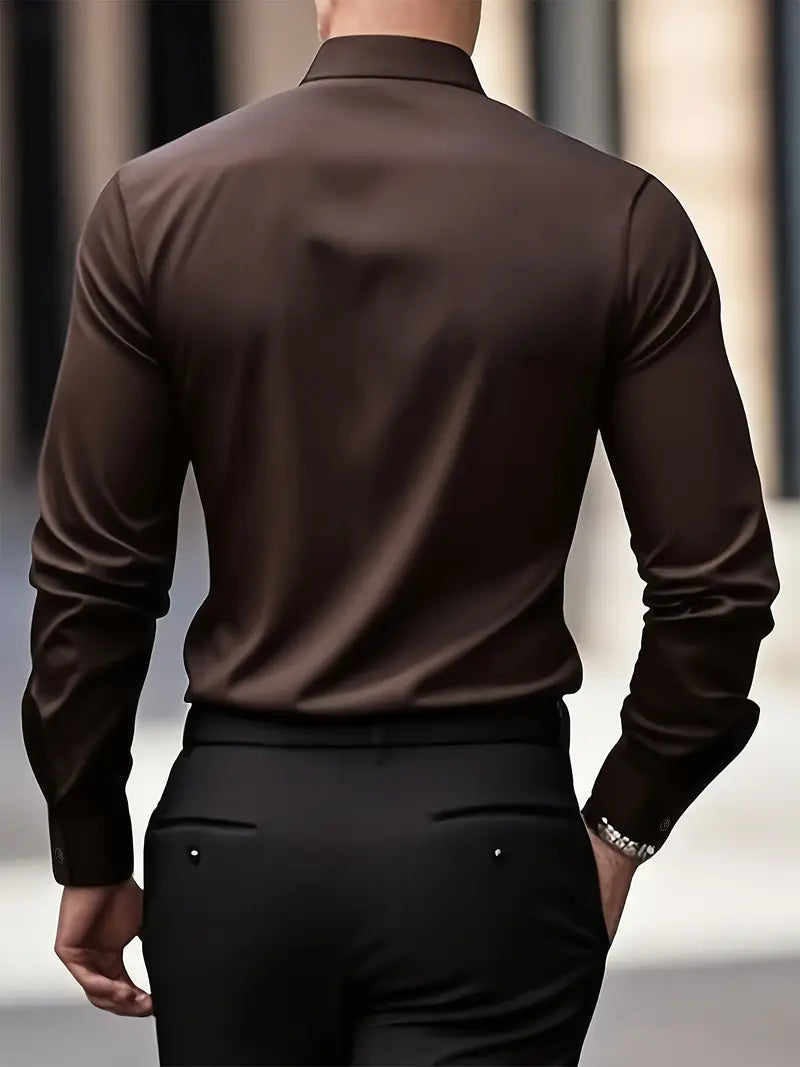 Chemise à manches longues coupe slim pour homme avec col structuré