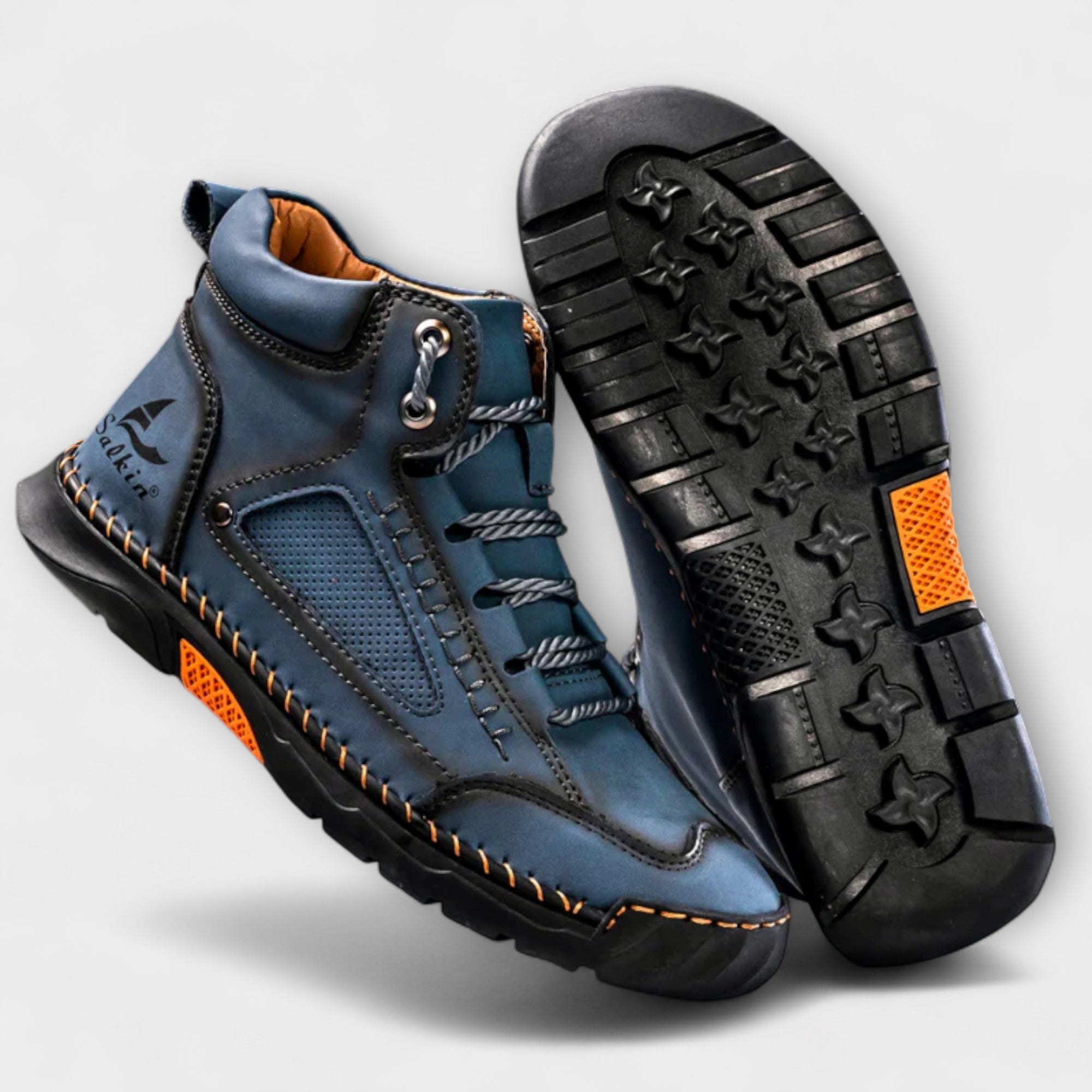 Bottes en cuir souple pour homme aux coutures soignées et à la semelle renforcée